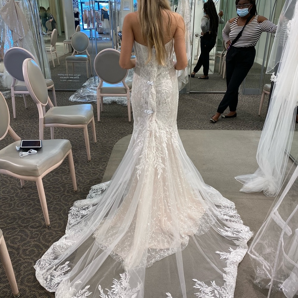 - Brand New- Davids Bridal dress never worn! - Picture 2 of 3